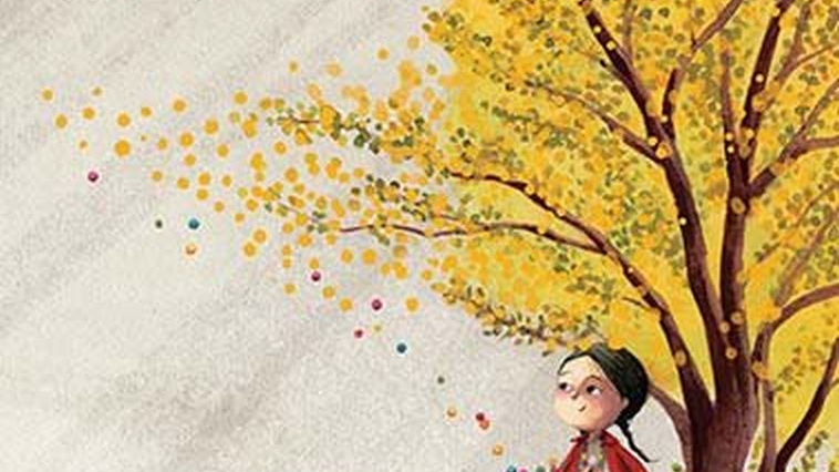Okładka książki z rysunkiem dziewczynki w czerwonym płaszczyku stojącej pod drzewem z żółtymi liśćmi.